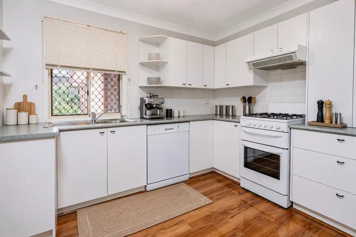 8 Risca Place, Quakers Hill For Lease by ResponseRE - image 1