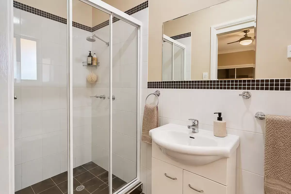 2/8 Woodside Avenue, Blacktown For Lease by ResponseRE Norwest - image 1