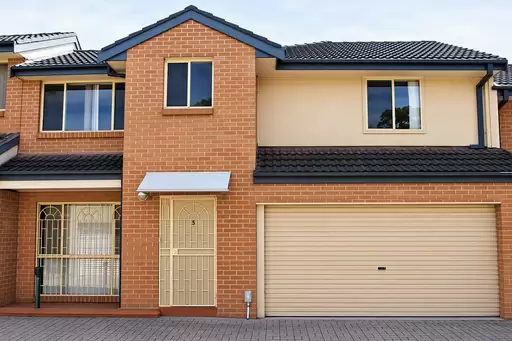 5/37-39 Windsor Road, Kellyville For Lease by ResponseRE Quakers Hill & Bella Vista