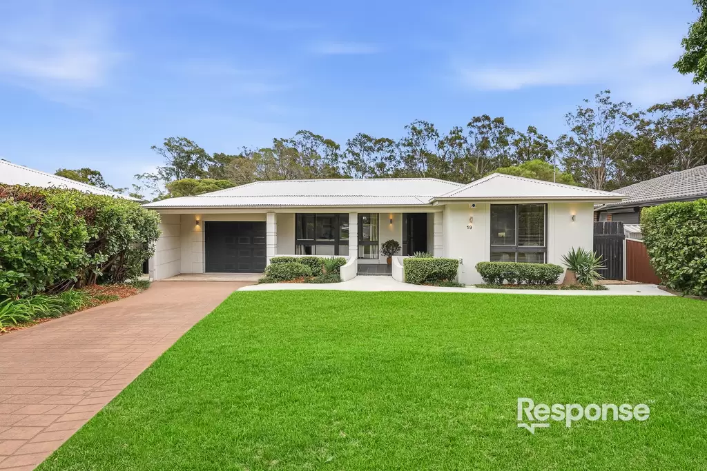 19 Summerfield Circuit, Cambridge Gardens For Sale by ResponseRE