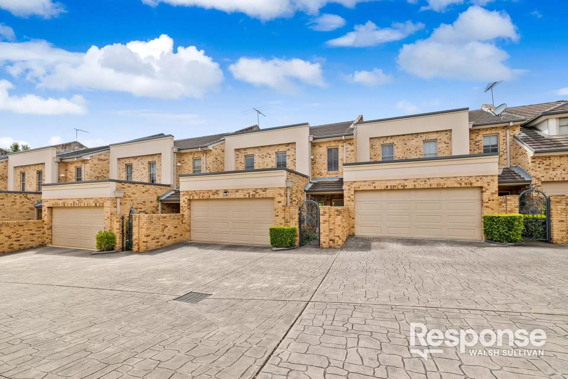 4/342 Old Northern Road, Castle Hill Auction by ResponseRE - image 1
