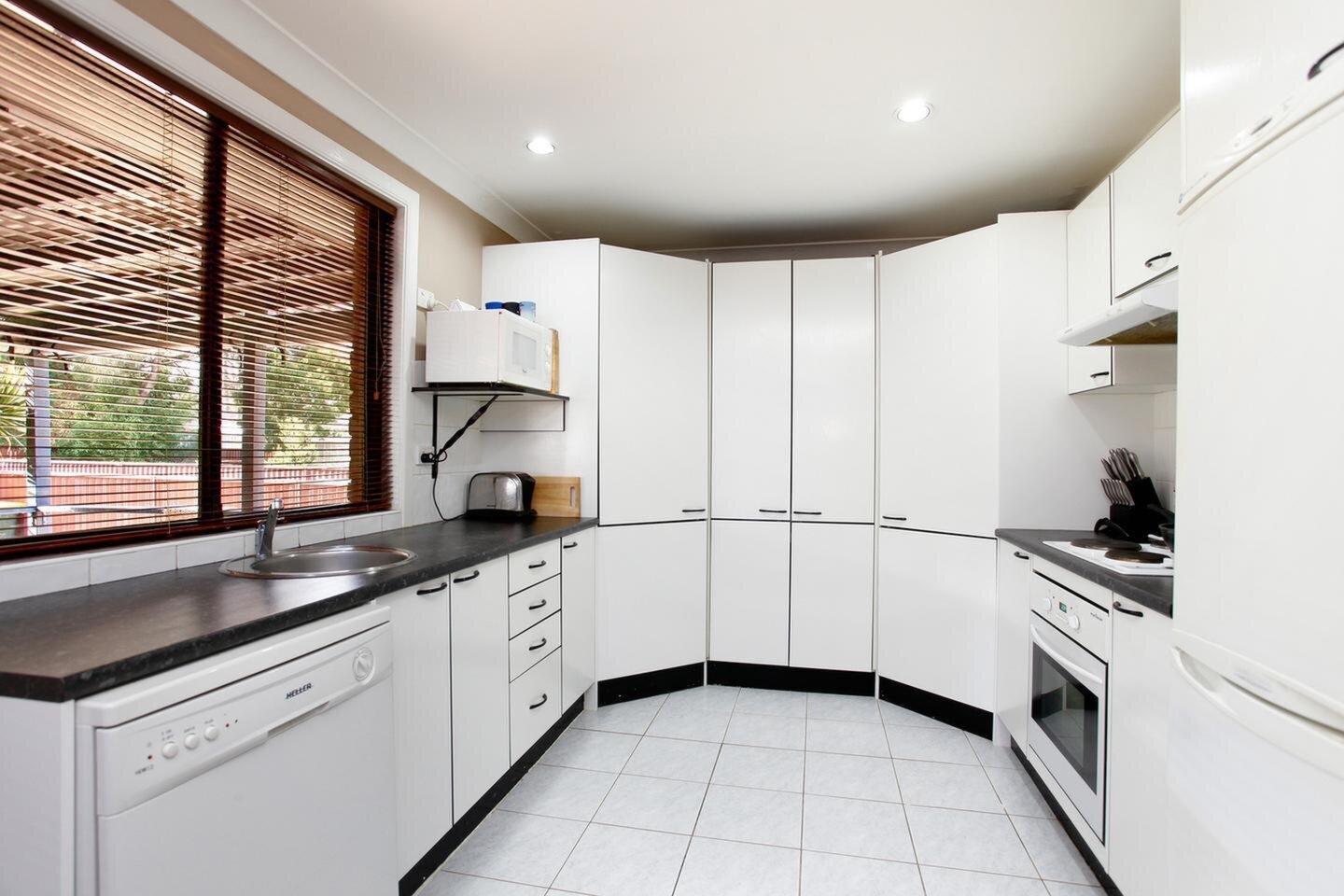 40 Brier Crescent, Quakers Hill Sold by ResponseRE Norwest - image 1