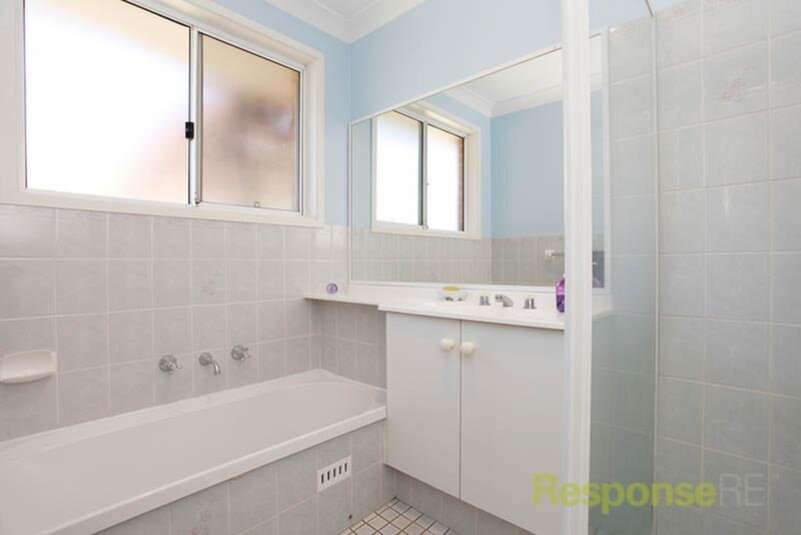 5 Evelyn Place, Glendenning Sold by ResponseRE Norwest - image 1