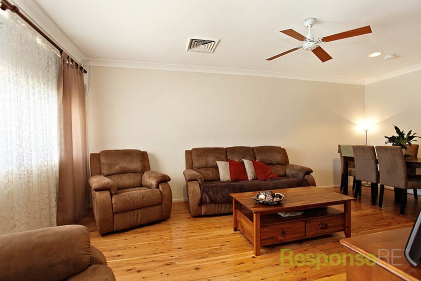 14 Barnfield Place, Dean Park Sold by ResponseRE Norwest - image 1