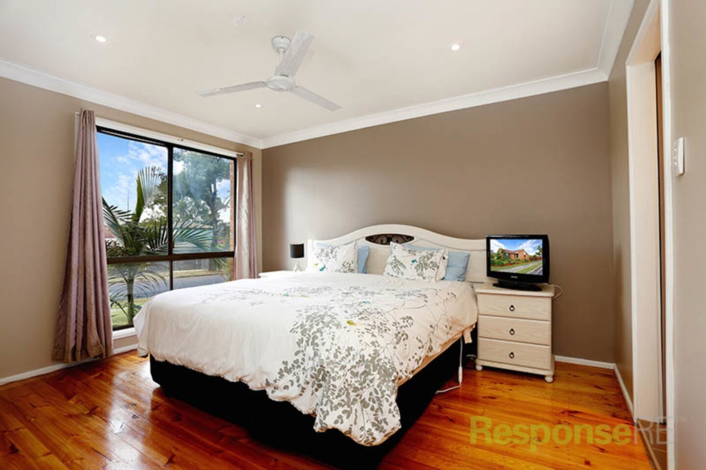 10 Sycamore Crescent, Quakers Hill Sold by ResponseRE Norwest - image 1