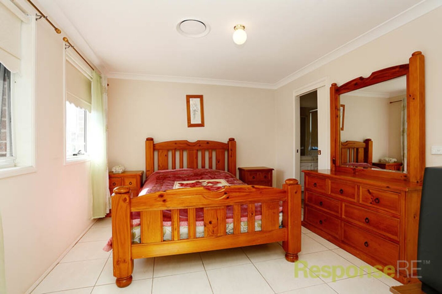 6 Teraweyna Close, Woodcroft Sold by ResponseRE Norwest - image 1