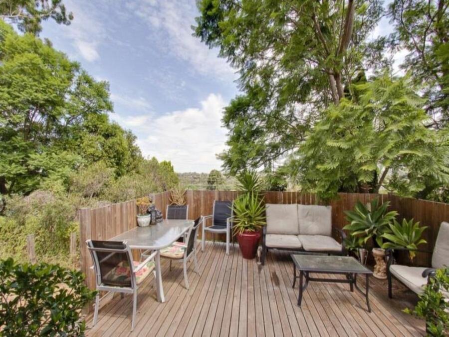 5 Mangalore Drive, Winston Hills Sold by ResponseRE Walsh Sullivan Northmead - image 1