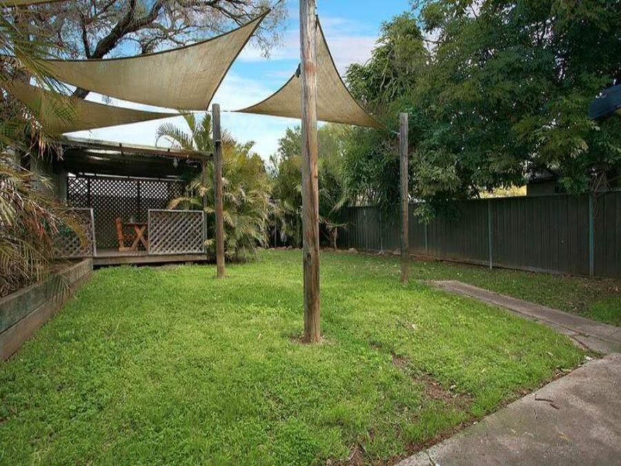 Old Toongabbie Sold by ResponseRE Walsh Sullivan Northmead - image 1
