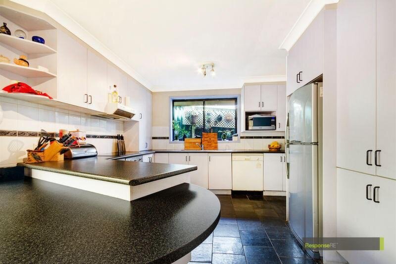Kings Langley Sold by ResponseRE Walsh Sullivan Northmead - image 1