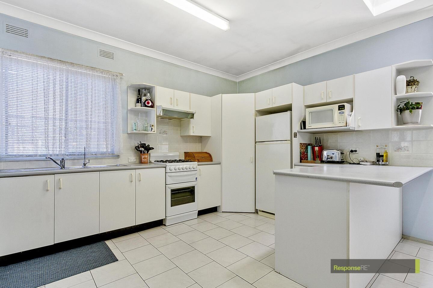 Guildford West Sold by ResponseRE Walsh Sullivan Northmead - image 1