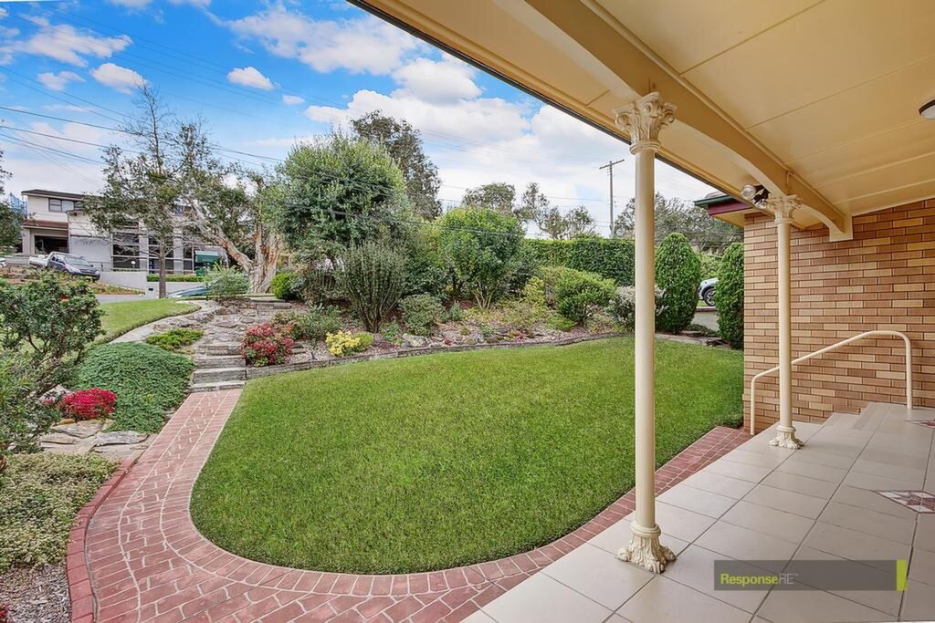 6 Elgin Place, Winston Hills Sold by ResponseRE Walsh Sullivan Northmead - image 1