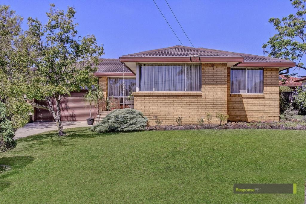57 Lanhams Road, Winston Hills Sold by ResponseRE Walsh Sullivan Northmead - image 1