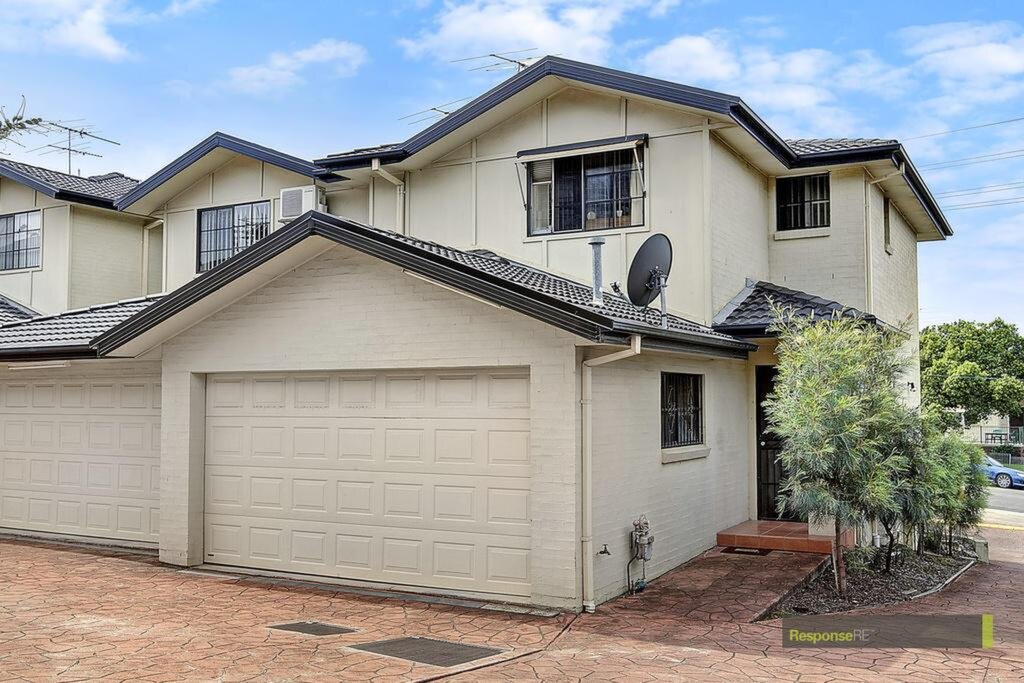 5/4-8 Murray Street, Northmead Sold by ResponseRE Walsh Sullivan Northmead - image 1