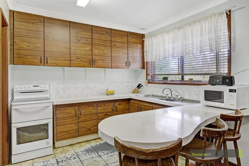 2 Dodson Crescent, Winston Hills Sold by ResponseRE Walsh Sullivan Northmead - image 1