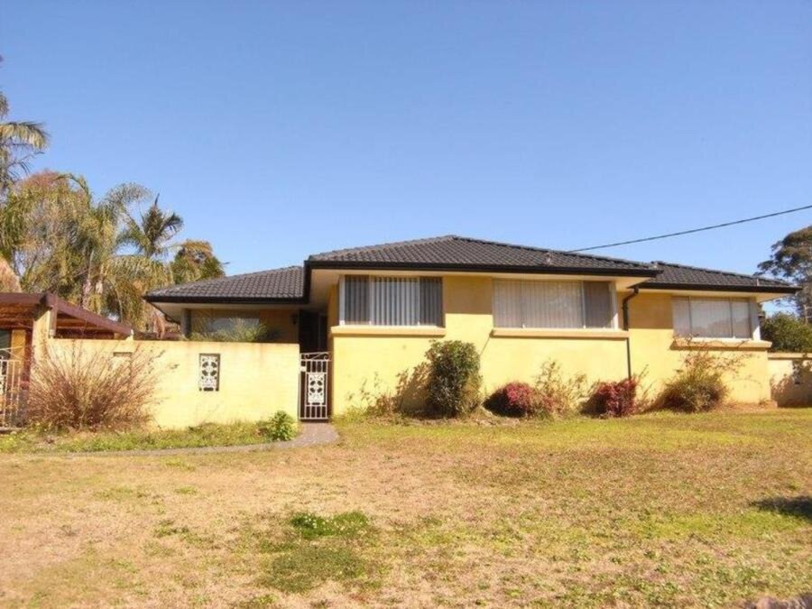 4 Mulheron Avenue, Baulkham Hills Sold by ResponseRE Walsh Sullivan Baulkham Hills - image 1