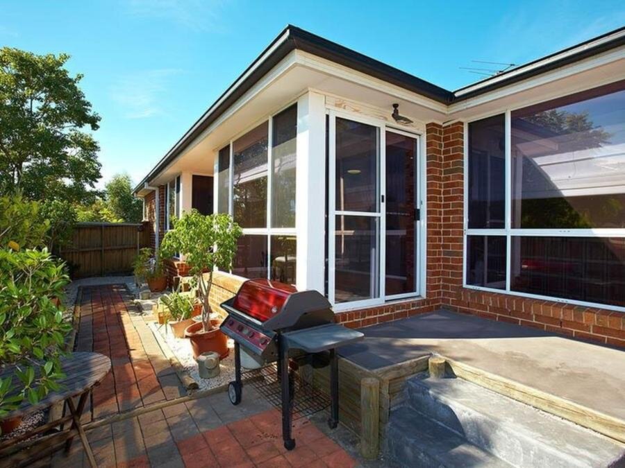 32 Myee Crescent, Baulkham Hills Sold by ResponseRE Walsh Sullivan Northmead - image 1