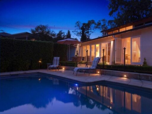 7 Dumas Place, Winston Hills Sold by ResponseRE