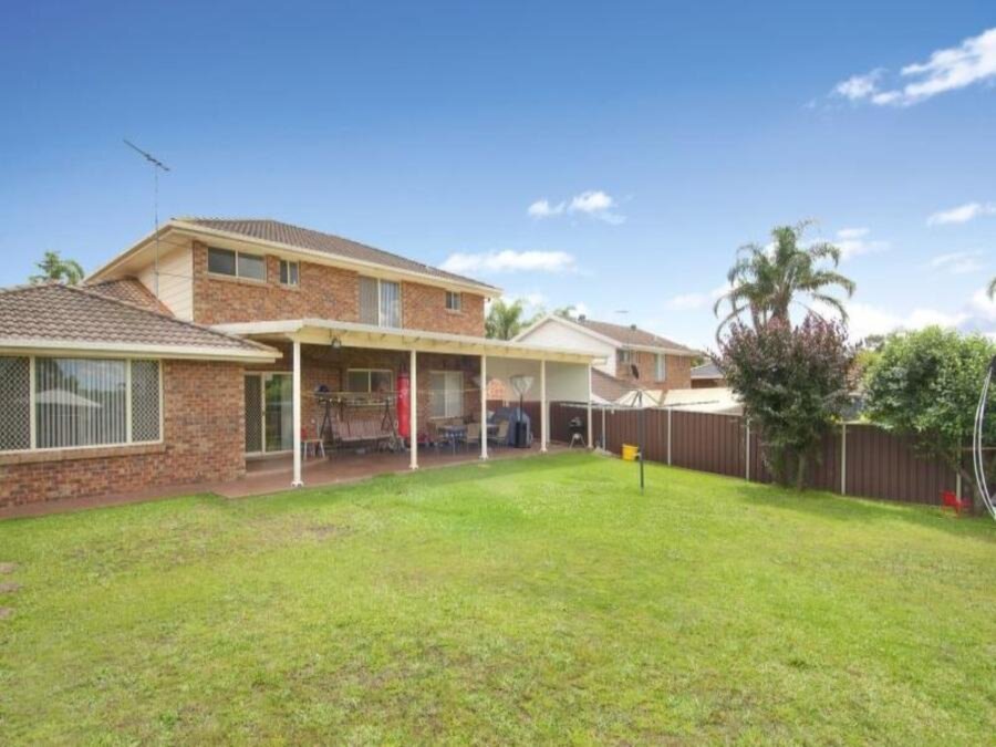 72 Amphitheatre Circuit, Baulkham Hills Sold by ResponseRE Walsh Sullivan Northmead - image 1