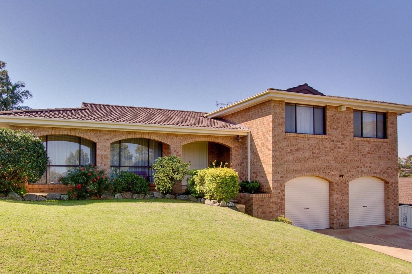 30 Coromandel Close, Baulkham Hills Sold by ResponseRE Walsh Sullivan Northmead - image 1