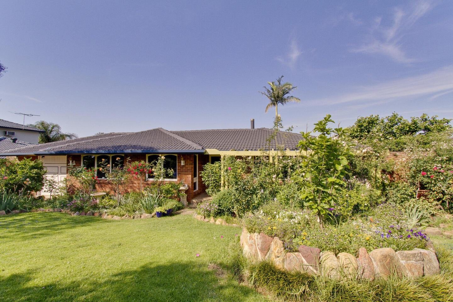 43 Solander Road, Kings Langley Sold by ResponseRE Walsh Sullivan Northmead - image 1