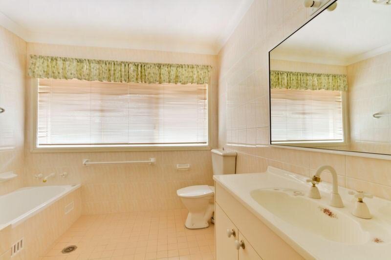 27 Brodie Street, Baulkham Hills Sold by ResponseRE Walsh Sullivan Northmead - image 1