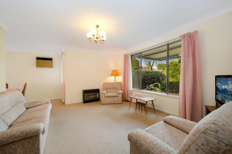 5 Volta Place, Winston Hills Sold by ResponseRE Walsh Sullivan Northmead - image 1