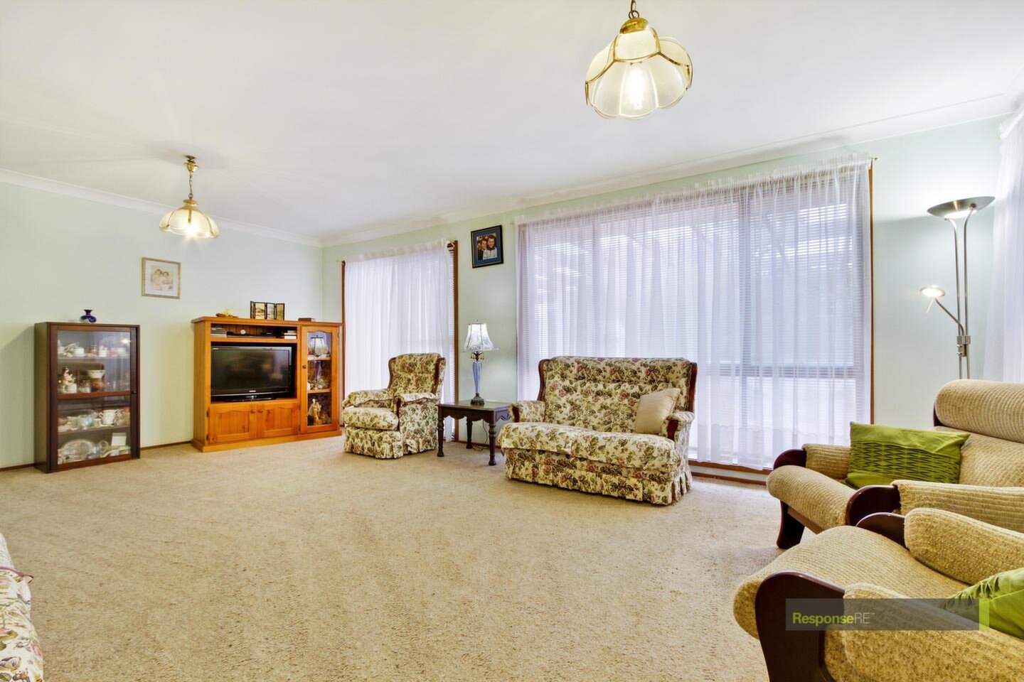9 Connell Close, Baulkham Hills Sold by ResponseRE Walsh Sullivan Northmead - image 1