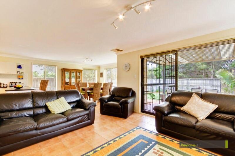 20 Claxton Circuit, Rouse Hill Sold by ResponseRE Walsh Sullivan Northmead - image 1