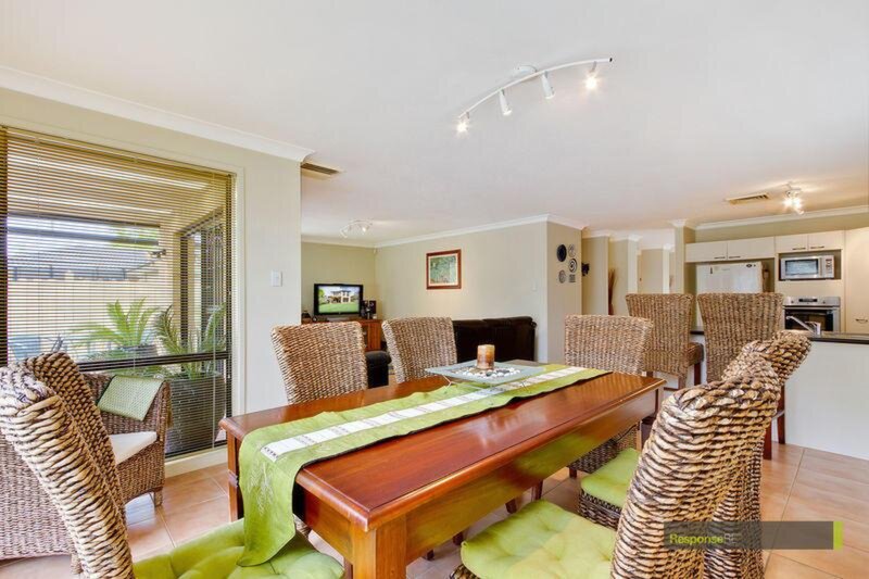 20 Claxton Circuit, Rouse Hill Sold by ResponseRE Walsh Sullivan Northmead - image 1