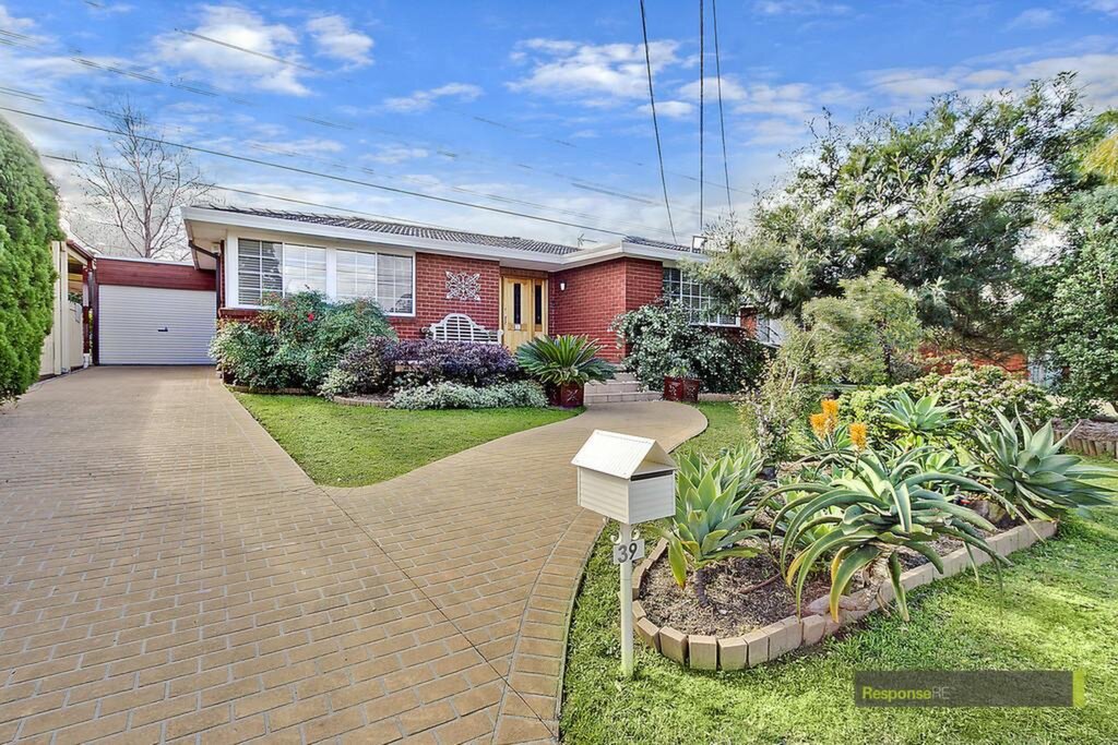 39 Goodacre Avenue, Winston Hills Sold by ResponseRE Walsh Sullivan Baulkham Hills - image 1