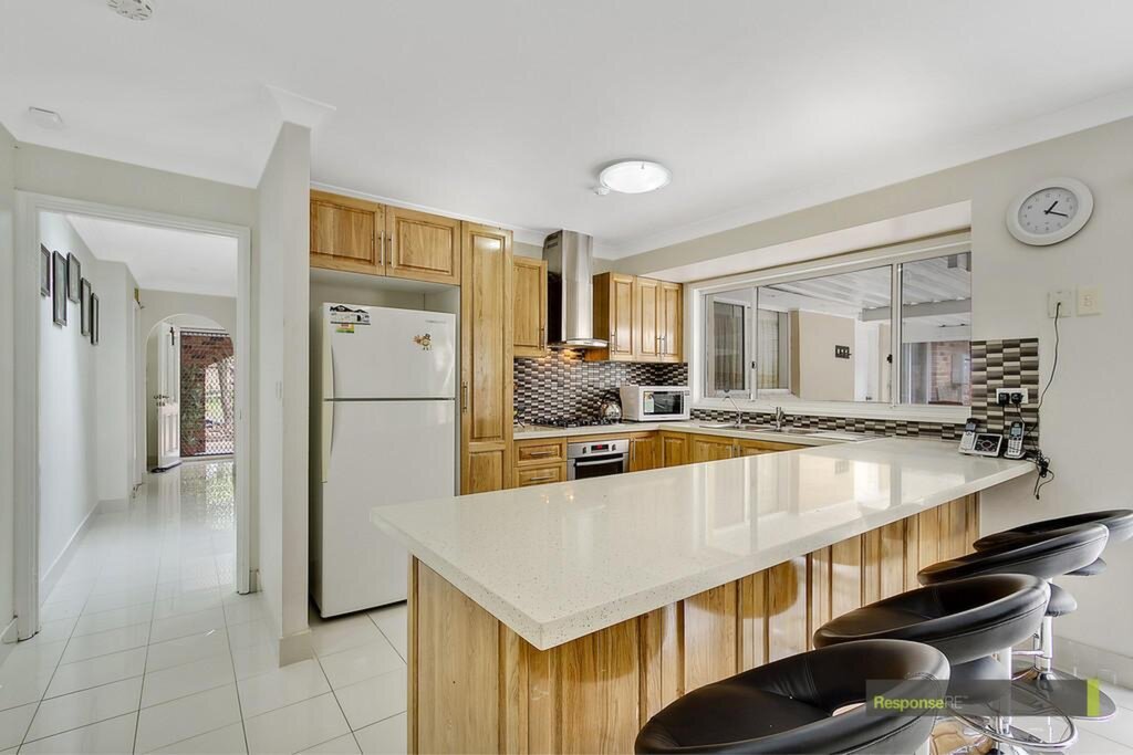 41 Amphitheatre Circuit, Baulkham Hills Sold by ResponseRE Walsh Sullivan Baulkham Hills - image 1