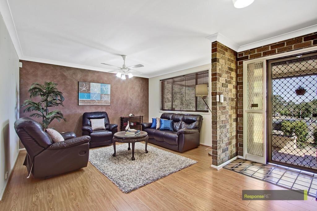 34 Botany Boulevard, Kings Langley Sold by ResponseRE Walsh Sullivan Northmead - image 1