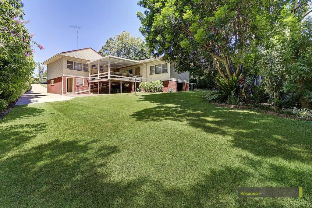 30 Ula Crescent, Baulkham Hills Sold by ResponseRE Walsh Sullivan Northmead - image 1