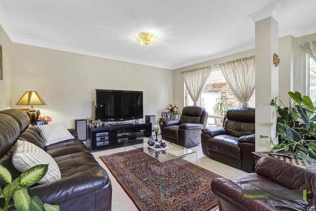 1/32 Francis Street, Castle Hill Sold by ResponseRE Walsh Sullivan Baulkham Hills - image 1