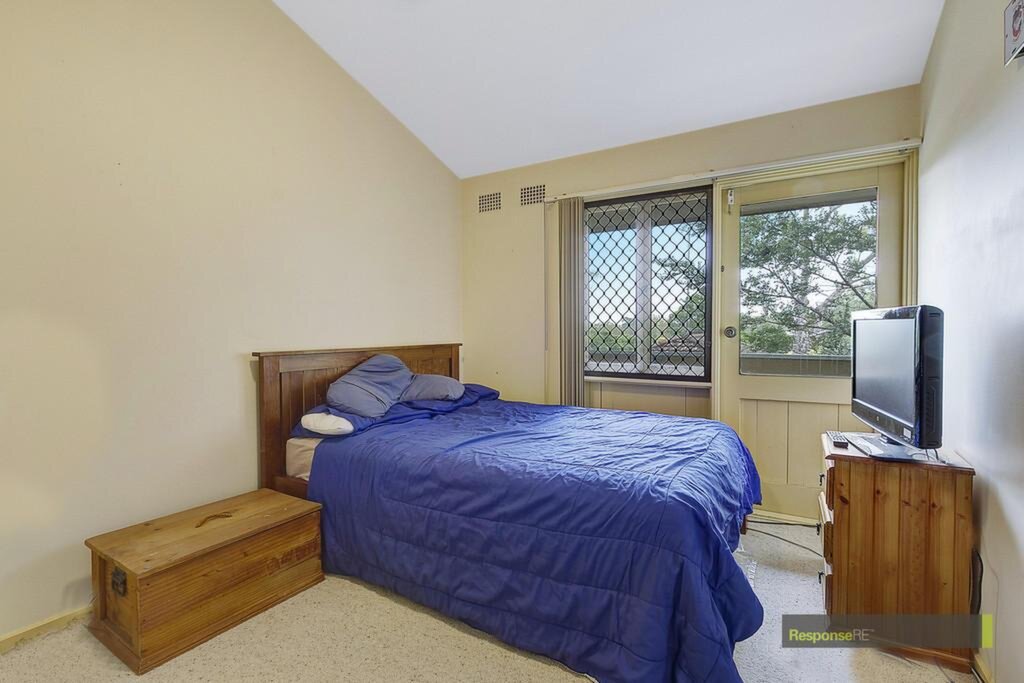 2 Oxley Avenue, Castle Hill Sold by ResponseRE Walsh Sullivan Northmead - image 1