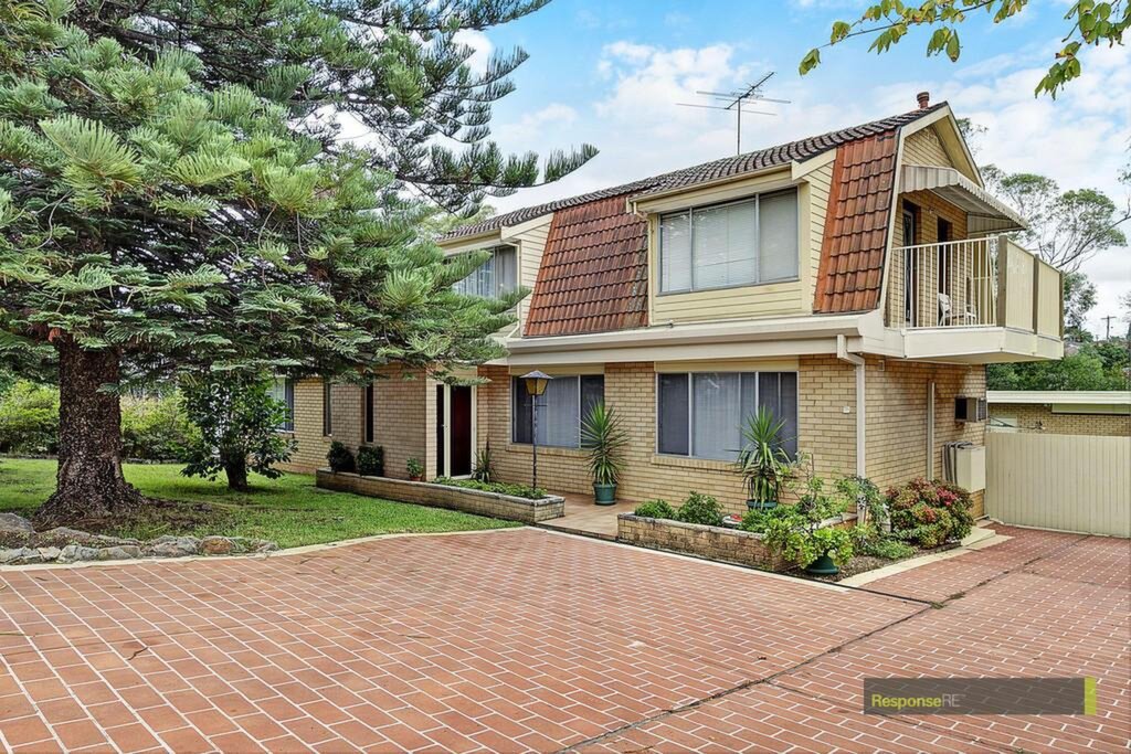 16 Lindsay Street, Baulkham Hills Sold by ResponseRE Walsh Sullivan Northmead - image 1