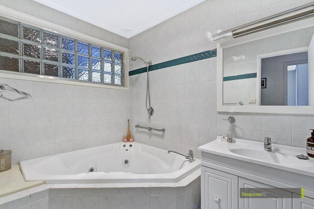 82 Peel Road, Baulkham Hills Sold by ResponseRE Walsh Sullivan Northmead - image 1