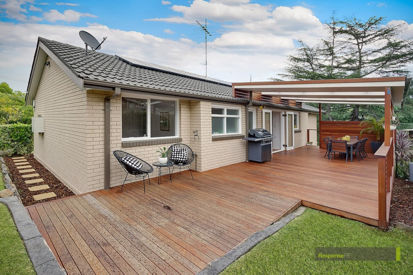 31 Jamieson Avenue, Baulkham Hills Sold by ResponseRE Walsh Sullivan Baulkham Hills - image 1