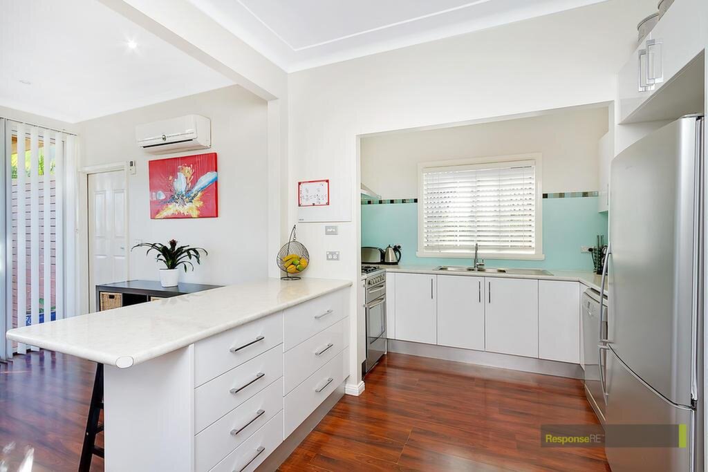 32 Yvonne Street, Seven Hills Sold by ResponseRE Walsh Sullivan Northmead - image 1
