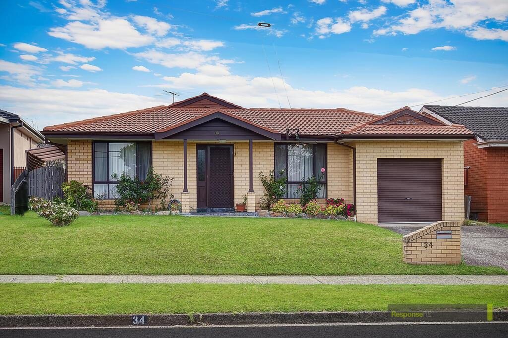 34 Model Farms Road, Winston Hills Sold by ResponseRE Walsh Sullivan Northmead - image 1