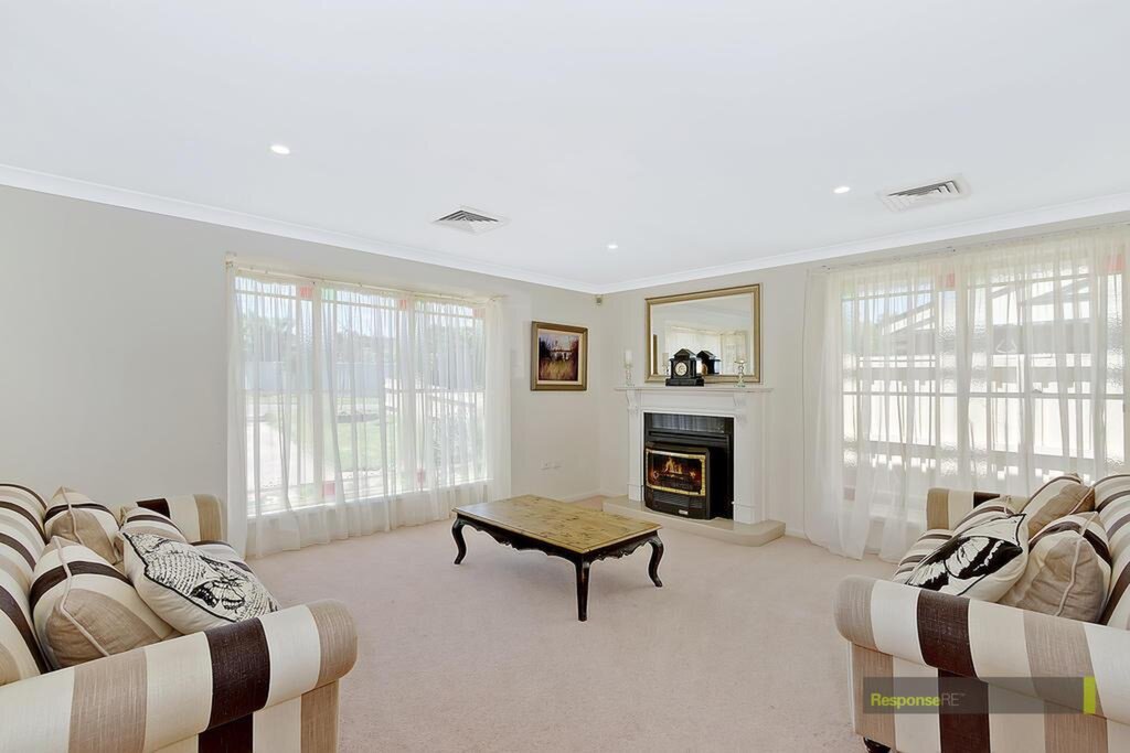 7 Sonter Street, Quakers Hill Sold by ResponseRE Walsh Sullivan Baulkham Hills - image 1
