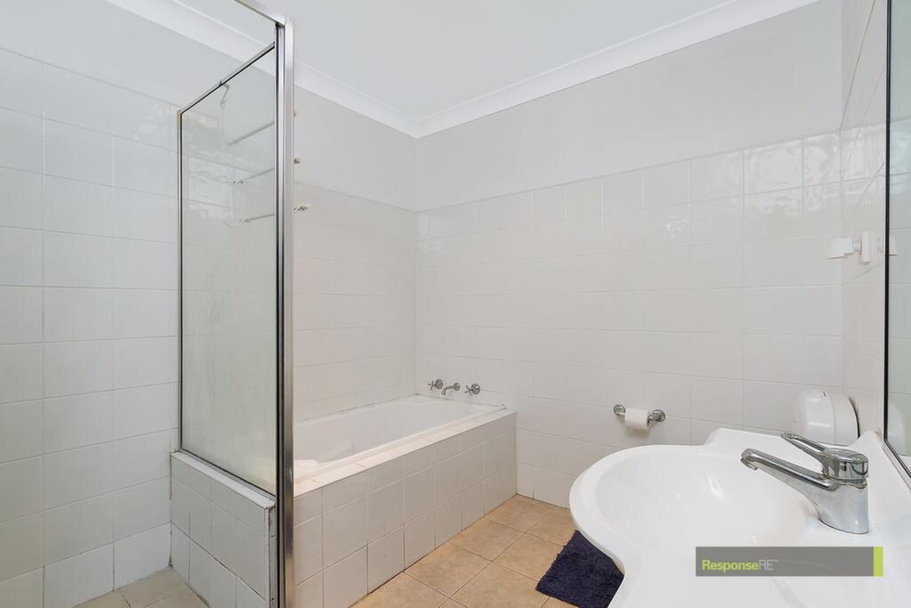 14/21-23 Cook Street, Baulkham Hills Sold by ResponseRE Walsh Sullivan Northmead - image 1