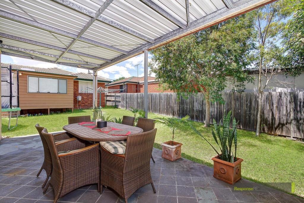 5 Peter Parade, Old Toongabbie Sold by ResponseRE Walsh Sullivan Northmead - image 1