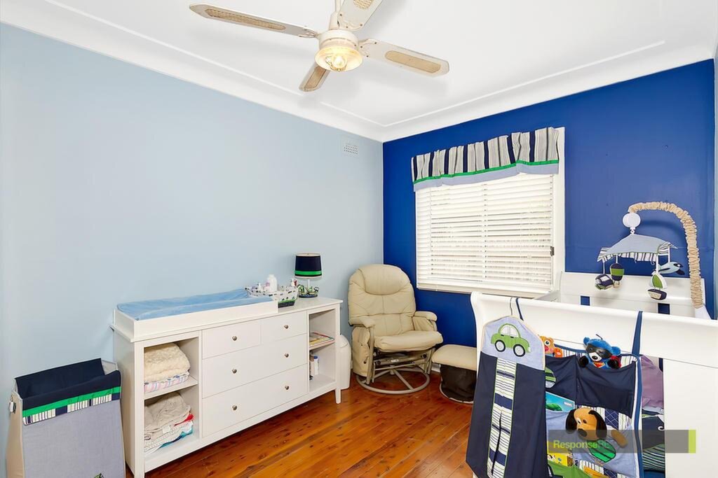 11 Elfrieda Street, Old Toongabbie Sold by ResponseRE Walsh Sullivan Northmead - image 1