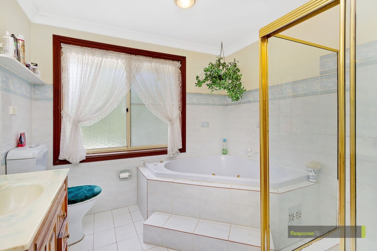 8 Illyarie Place, Castle Hill Sold by ResponseRE Walsh Sullivan Northmead - image 1