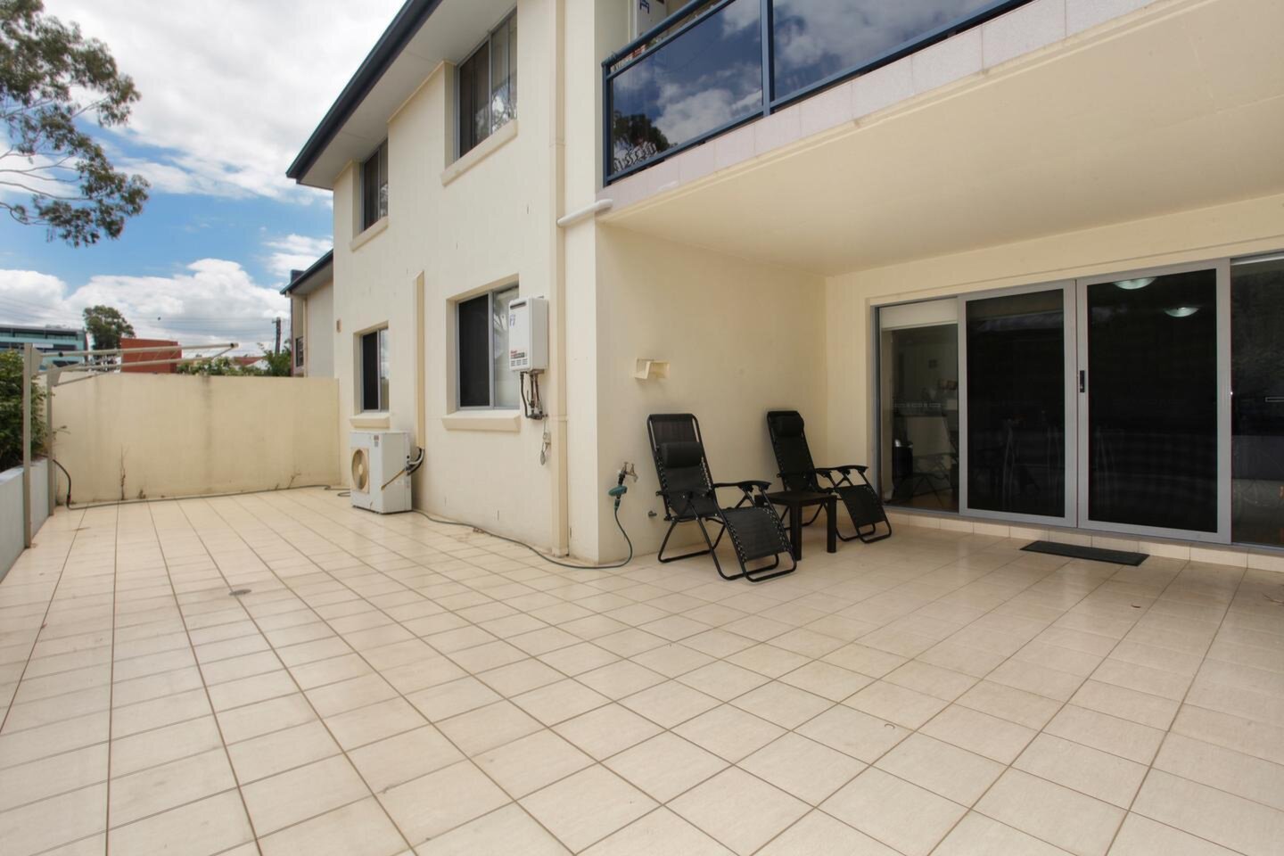 2/18-24 Higgins Street, Penrith Sold by Response Real Estate Penrith - image 1