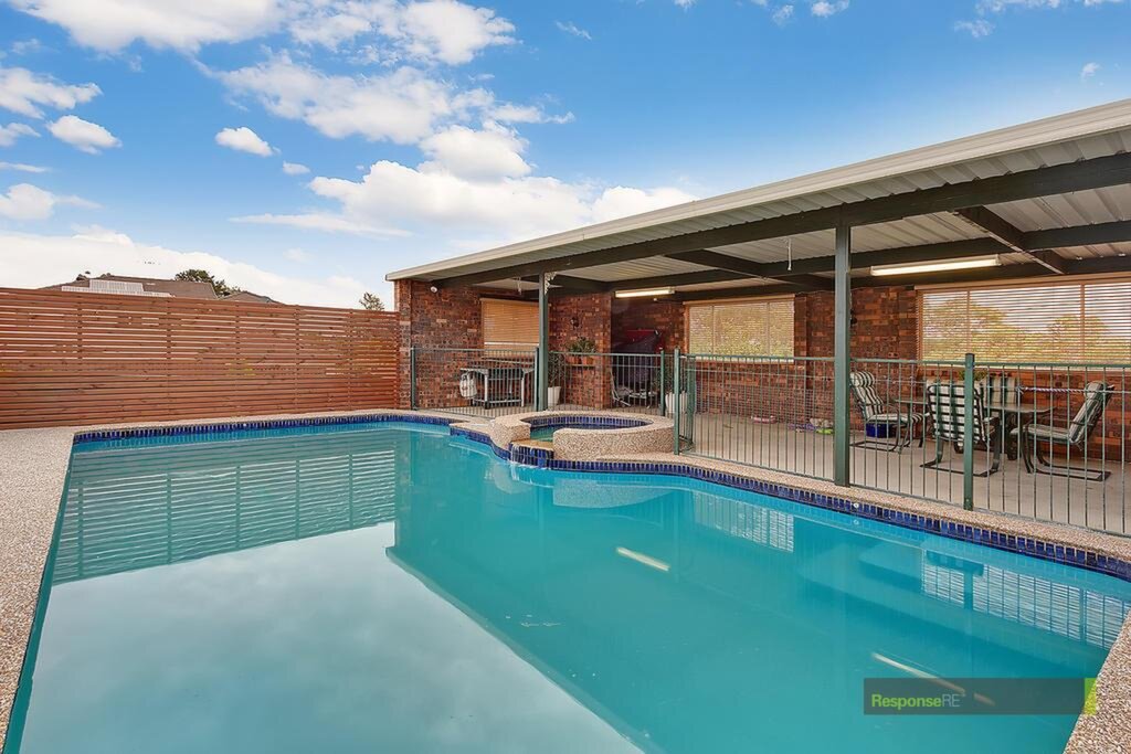 88 Moxhams Road, Winston Hills Sold by ResponseRE Walsh Sullivan Northmead - image 1