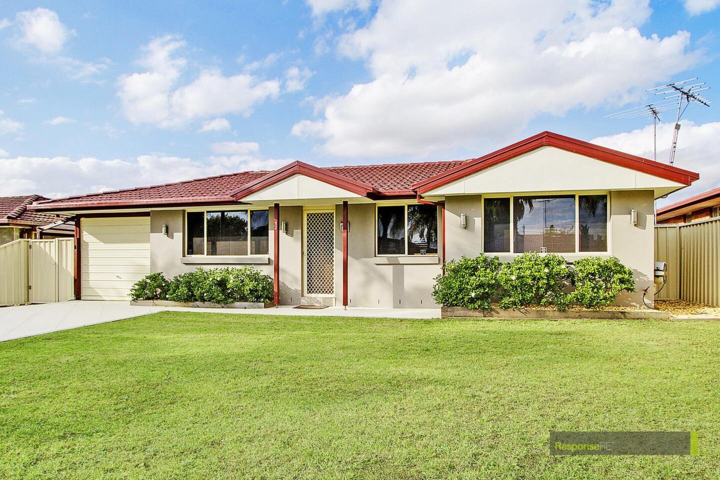 12 Doolan Street, Dean Park Sold by ResponseRE - image 1