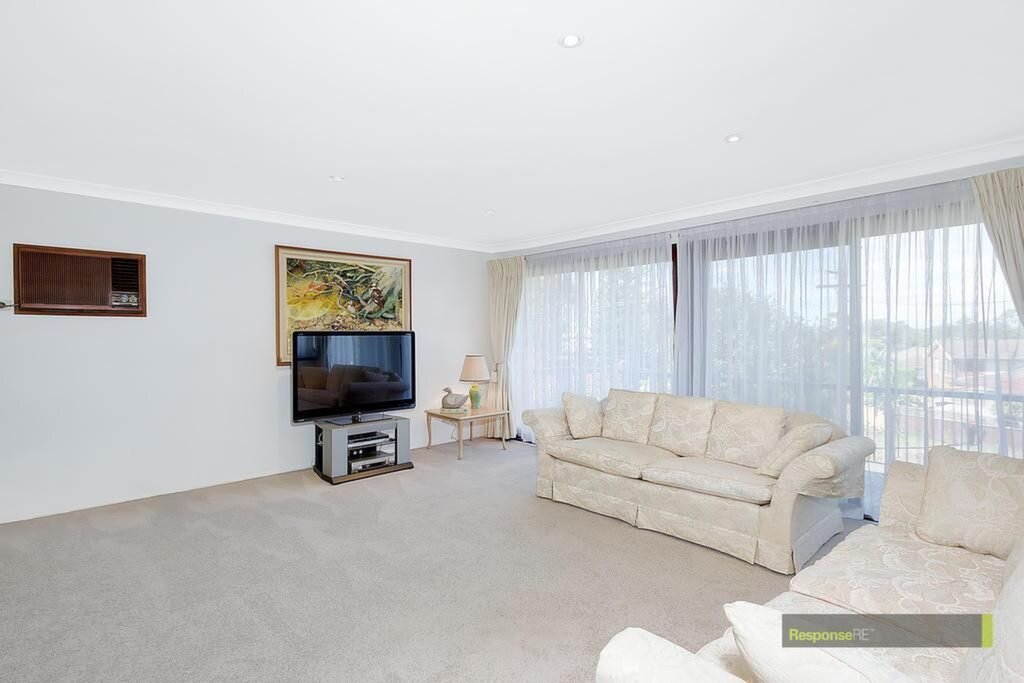 20 Melbourne Road, Winston Hills Sold by ResponseRE Walsh Sullivan Northmead - image 1