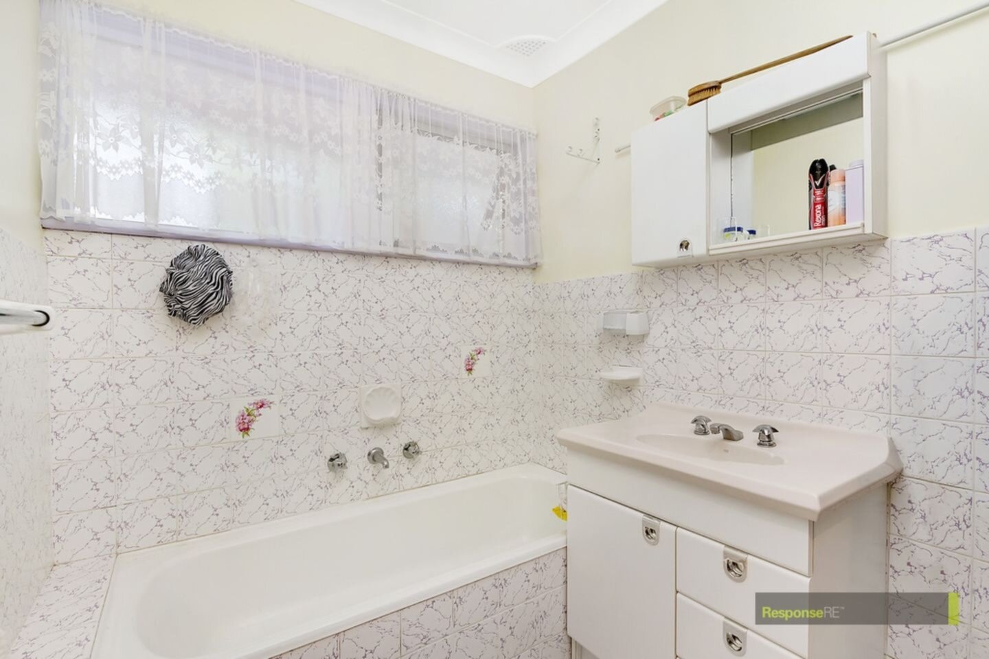 32 Rondelay Drive, Castle Hill Sold by ResponseRE Walsh Sullivan Northmead - image 1